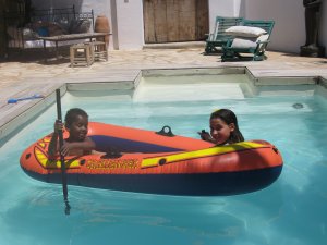 bootje varen, colaatje drinken, samen
